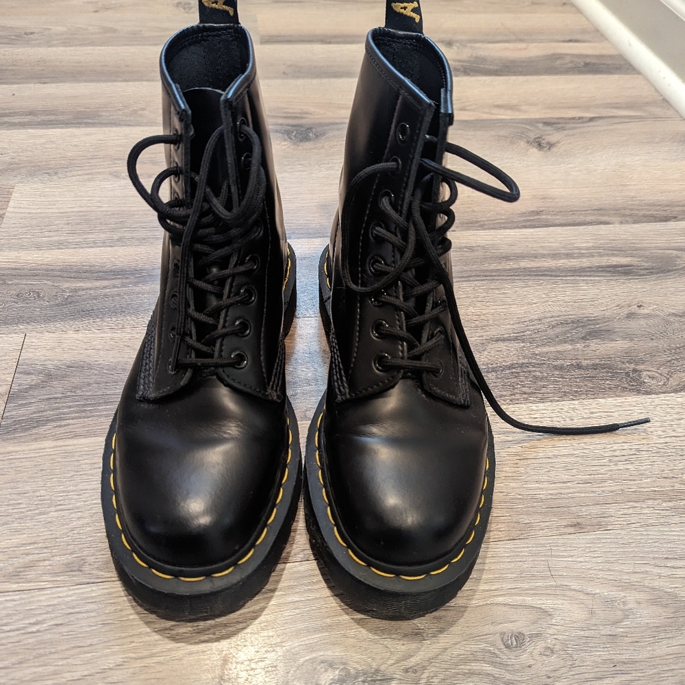 COPY - Dr. Martens Boots